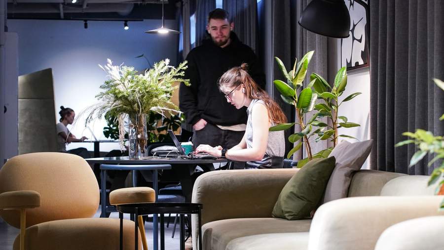 Известия: Снято место: бизнес уходит из Telegram в корпоративные мессенджеры